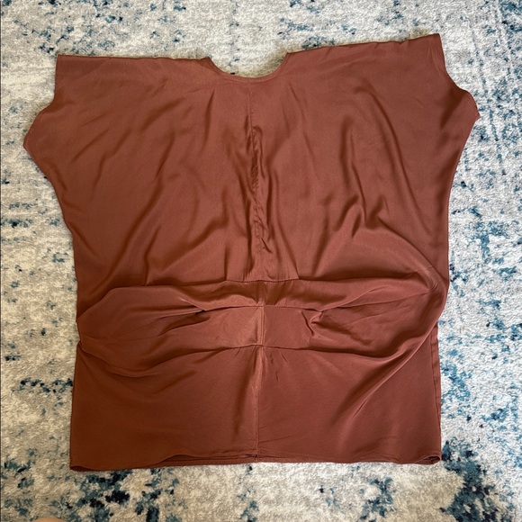 Deep Brown/Burnt Orange V-Neck Blouse - Picture 4 of 4
